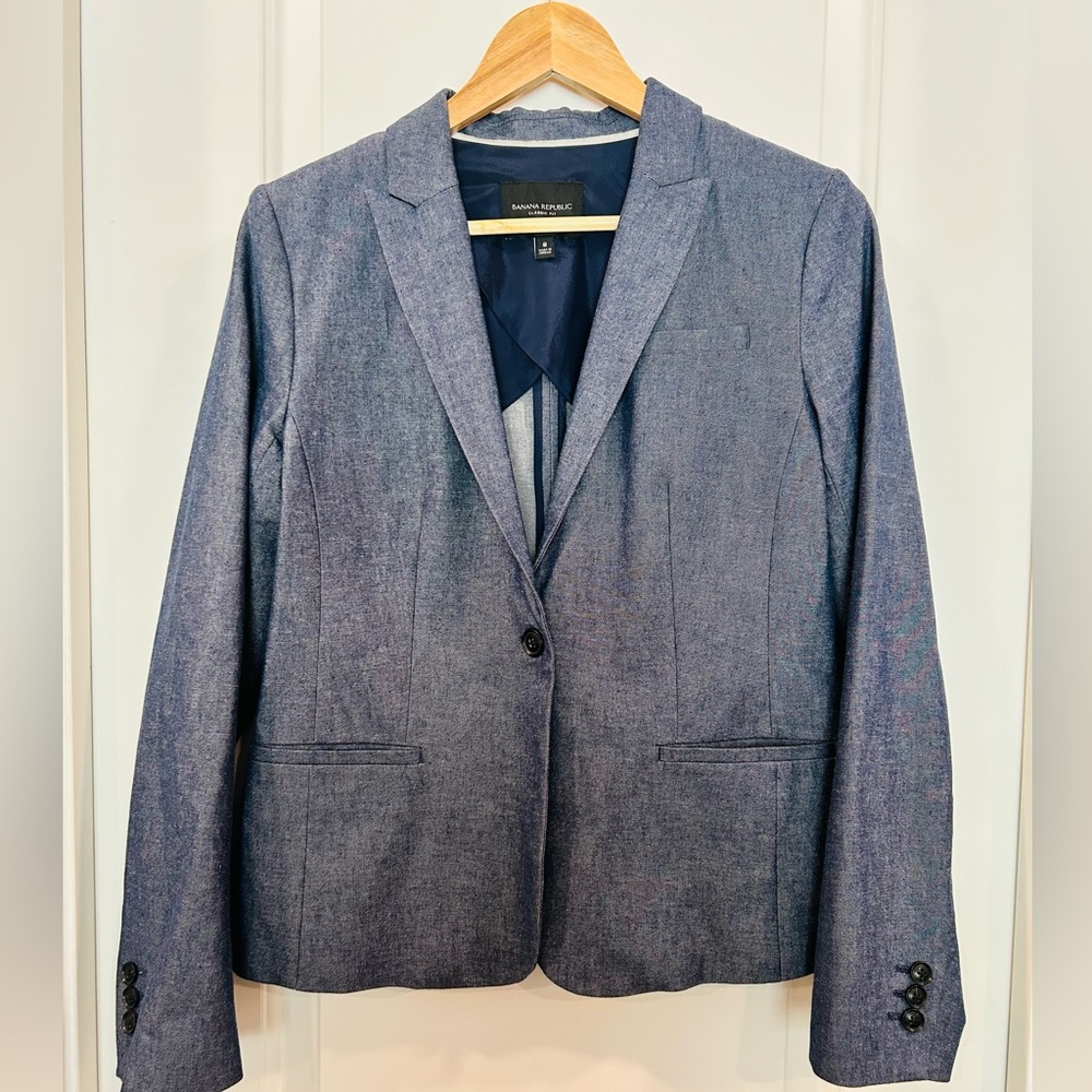 Banana Republic Blue Blazer - Size 8